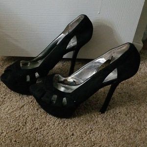 SOLD OUT!! Black party shoes